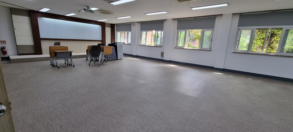 강의실 리모델링1.jpg